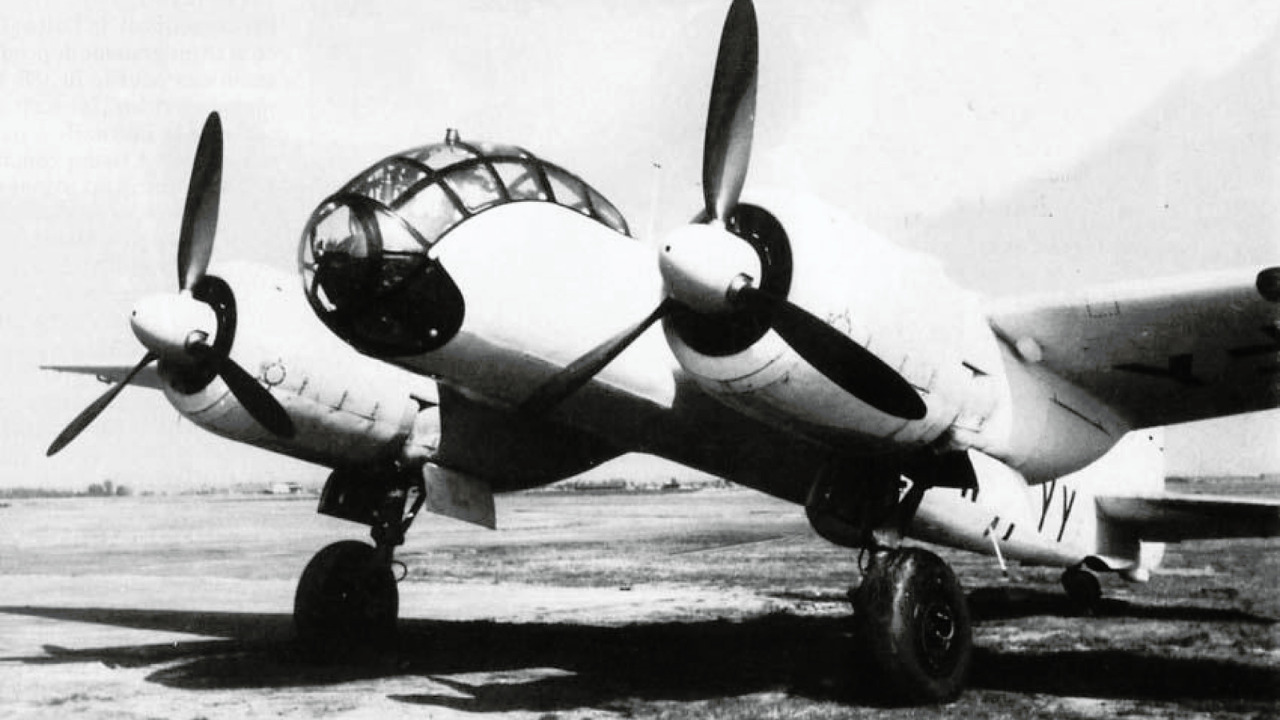 Black and white photo of Junkers Ju 388